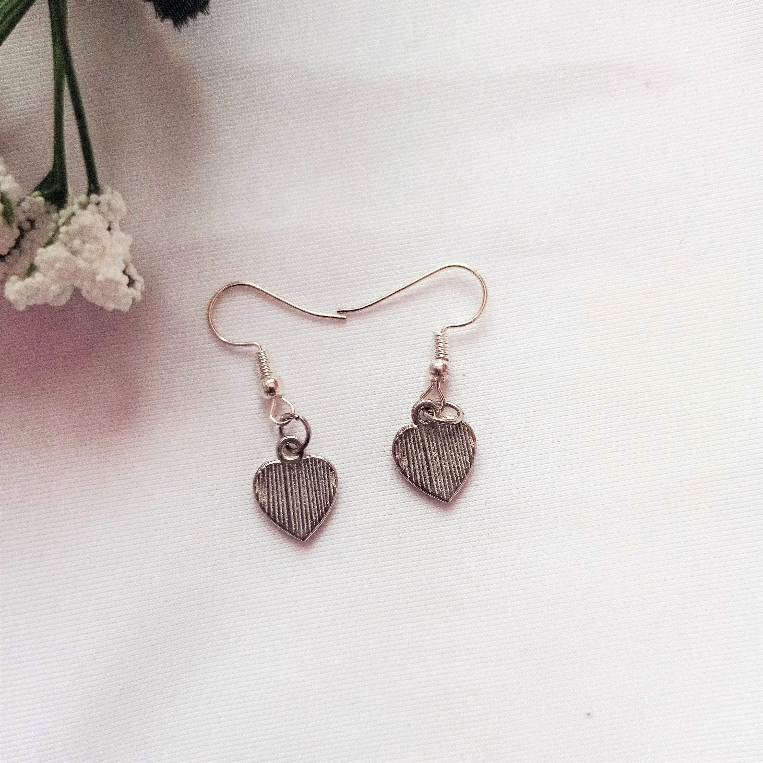 Classic Red Hearts Earrings, Playing Cards inspired Queen of Hearts | by lovedbynlanla